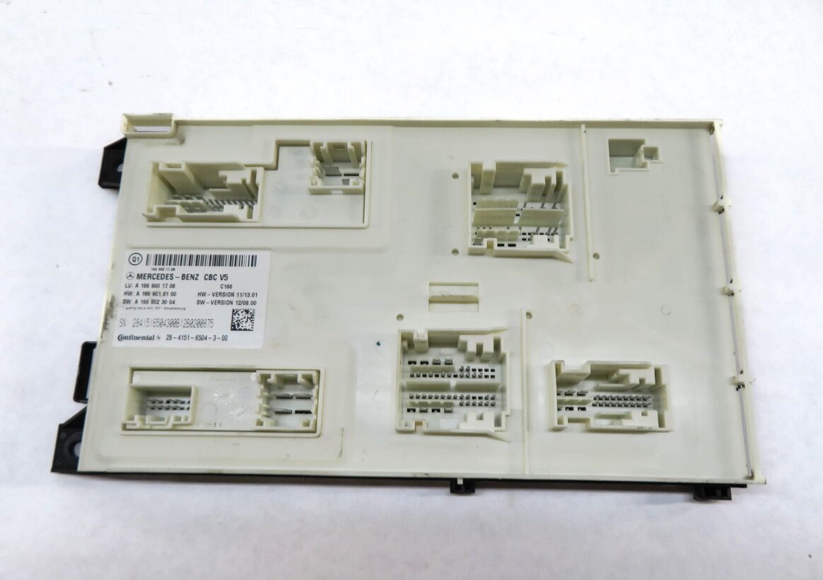 Thumbnail 2: 13 MERCEDES GL350 GL450 GL550 ML350 (W166 X166) FRONT SIGNAL ACQUISITION MODULE