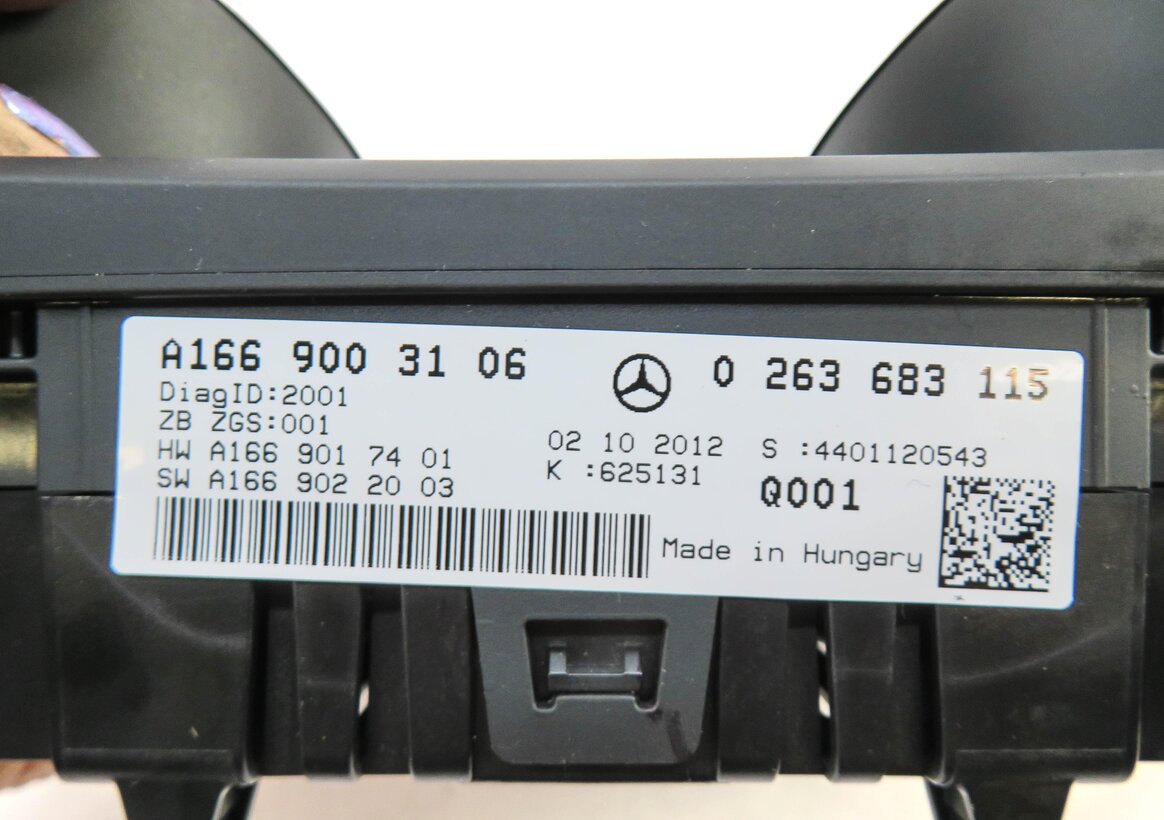 Thumbnail 6: 2013 MERCEDES GL450 GL550 ML350 ML550 (W166 X166) SPEEDOMETER GAUGE CLUSTER 152k