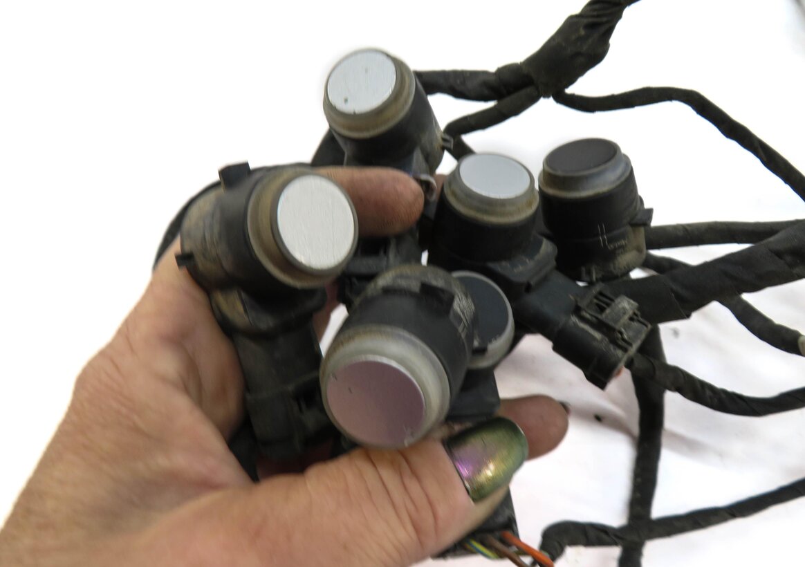 Thumbnail 3: 2013 MERCEDES GL450 (X166) FRONT PDC PARK DISTANCE SENSOR SET w/ HARNESS SILVER