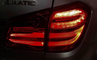 Thumbnail 2: 13-16 MERCEDES GL350 GL450 GL550 (X166) RIGHT REAR INNER TAILLIGHT LIGHT LAMP