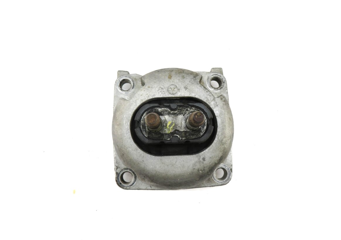 Thumbnail 4: 2013 MERCEDES GL450 (X166) 4.6L M278 ENGINE TRANSMISSION MOUNT BRACKET