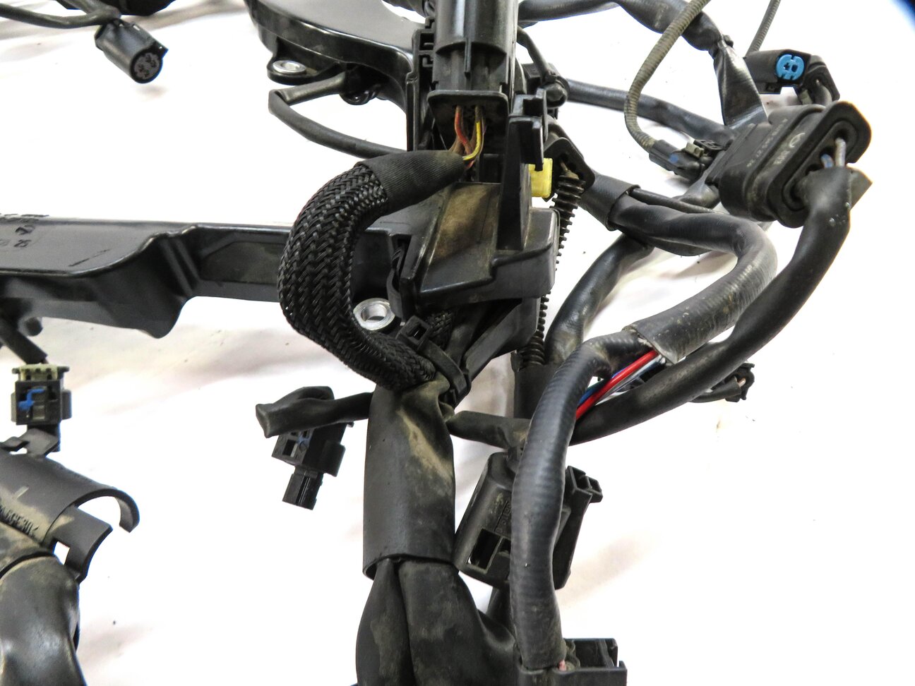 Thumbnail 5: 2013 MERCEDES GL450 (X166) 4.6L M278 TWIN TURBO ENGINE WIRE WIRING HARNESS LOOM