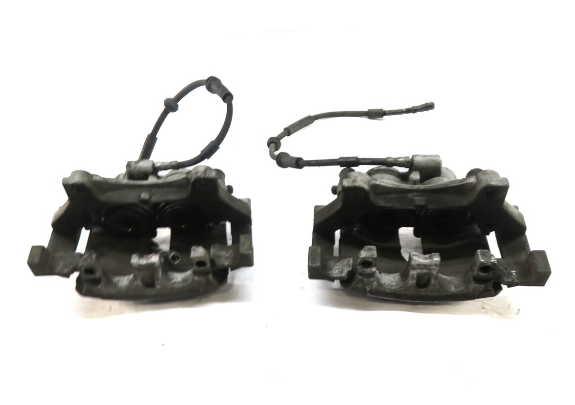 Thumbnail 5: 2013-2019 MERCEDES GL GLE GLS ML CLASS (W166 X166) FRONT BRAKE CALIPER SET
