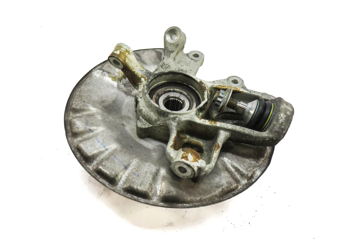 Thumbnail 1: 2012-2015 MERCEDES GL350 GL450 GL550 ML350 (W166 X166) LEFT REAR SPINDLE KNUCKLE