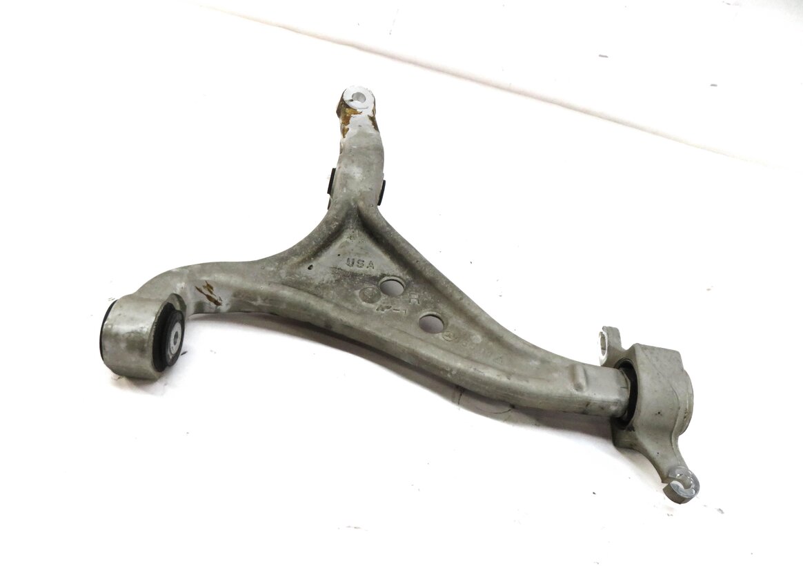 13-19 MERCEDES GL350 GL450 GL550 ML350 (W166 X166) RIGHT FRONT LOWER CONTROL ARM