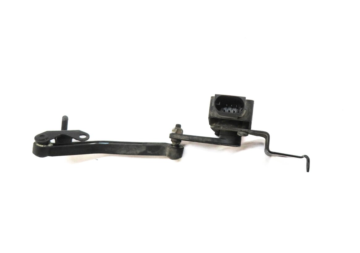Thumbnail 3: 2013 MERCEDES GL450 (X166) RIGHT FRONT PASSENGER SUSPENSION HEIGHT LEVEL SENSOR