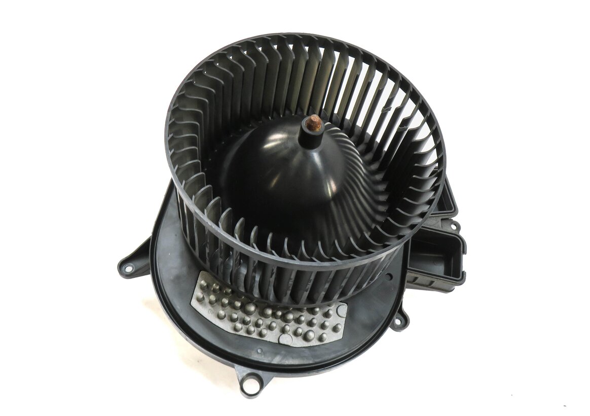 2012-2019 MERCEDES GL GLE GLS ML (W166 W292 X166) FRONT HEATER A/C BLOWER MOTOR