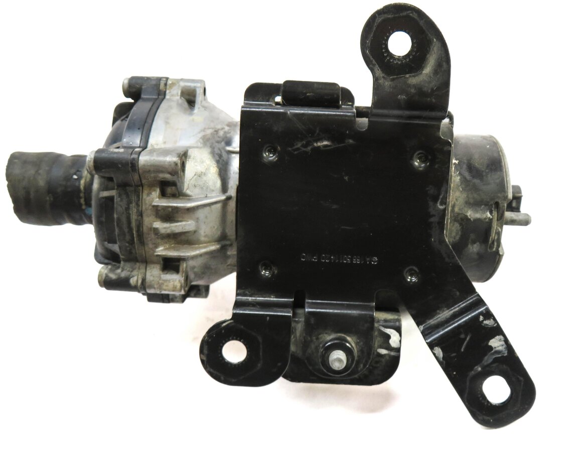 Thumbnail 5: 2013 MERCEDES GL450 (X166) 4.6L M278 ENGINE AUX AUXILIARY WATER PUMP