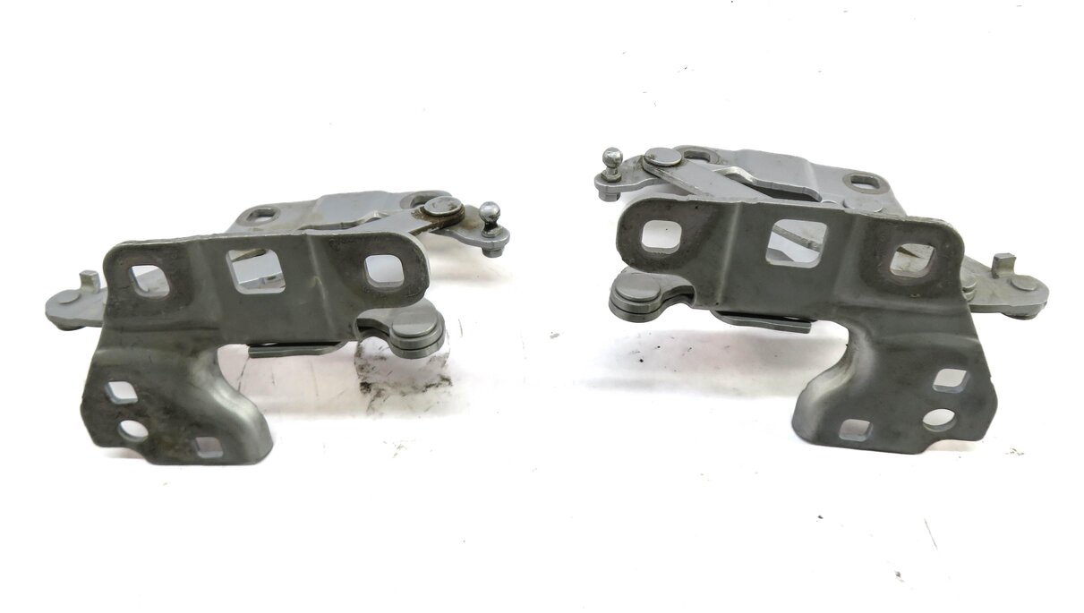 Thumbnail 3: 2012-2019 MERCEDES GL ML CLASS (W166 X166) FRONT HOOD HINGE SET (IRIDIUM SILVER)
