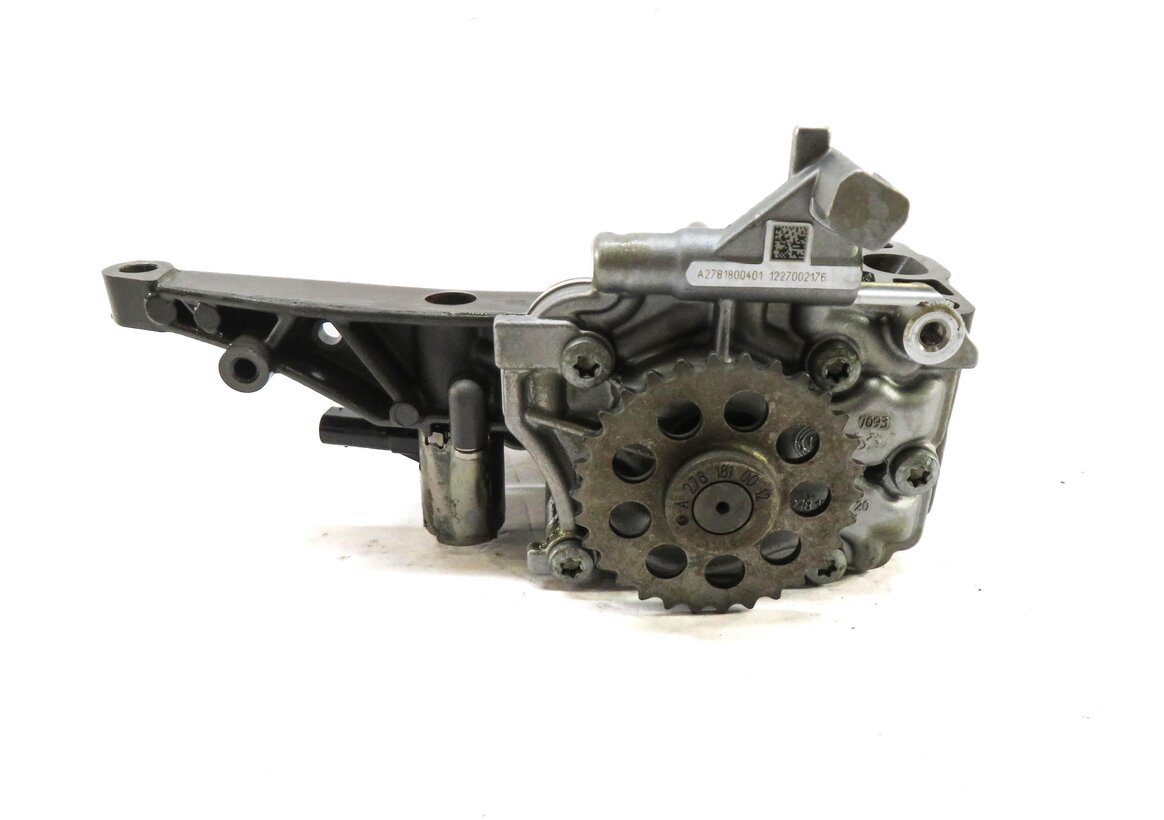 Thumbnail 2: 2013 MERCEDES GL450 (X166) 4.6L M278 TWIN TURBO ENGINE OIL PUMP