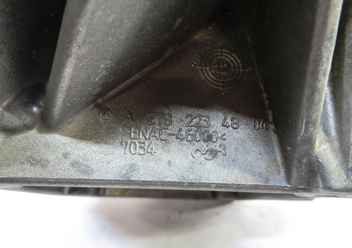 Thumbnail 5: 2013 MERCEDES GL450 (X166) 4.6L M278 ENGINE LEFT & RIGHT MOTOR MOUNT BRACKET SET