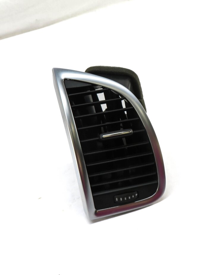 10 AUDI Q7 (4L) FRONT LEFT DRIVER DASH HVAC AC HEATER AIR VENT (BLACK w/ SILVER)