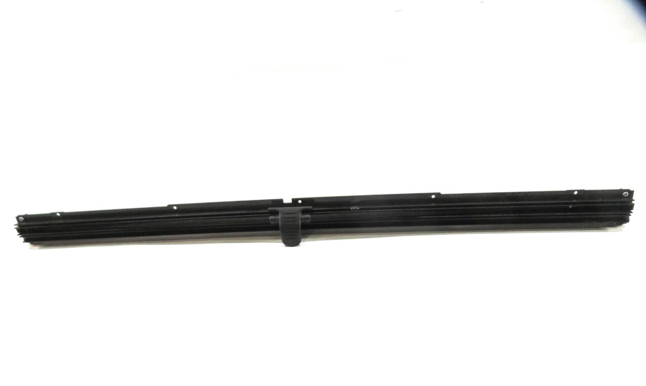 Thumbnail 2: 07-15 AUDI Q7 (4L) RIGHT REAR DOOR WINDOW SUNSHADE SUNSCREEN SUN SHADE SCREEN
