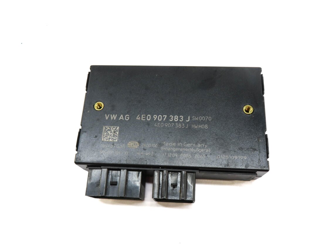 Thumbnail 2: 2007-2015 AUDI Q7 (4L) TRAILER HITCH TOW TOWING CONTROL MODULE