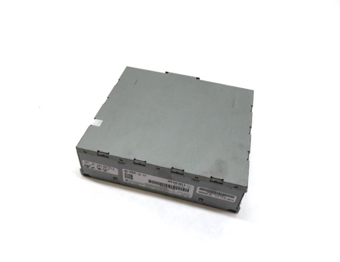10 AUDI Q7 (4L) RADIO RECEIVER CONTROL MODULE 4F0035082A