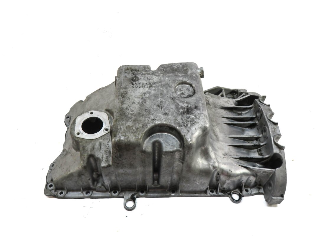 Thumbnail 2: 2006-2010 VW/AUDI Q7 (4L) TOUAREG 3.6L BHK VR6 ENGINE MOTOR OIL FLUID PAN SUMP