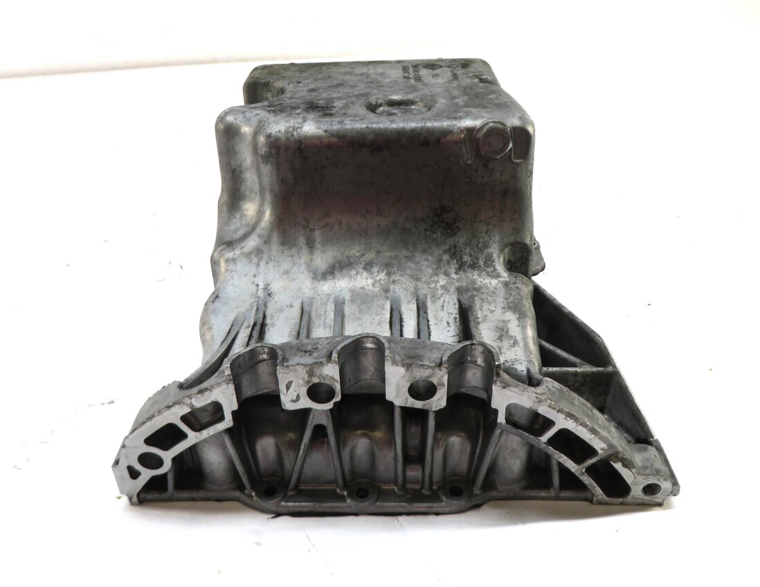 Thumbnail 3: 2006-2010 VW/AUDI Q7 (4L) TOUAREG 3.6L BHK VR6 ENGINE MOTOR OIL FLUID PAN SUMP