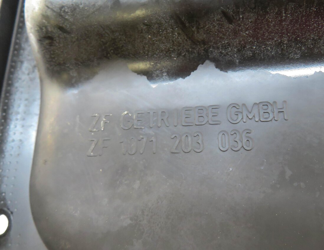 Thumbnail 5: 07-10 AUDI Q7 (4L) 3.6L (BHK) AUTOMATIC TRANSMISSION AUTO TRANS 6HP-19 OIL PAN