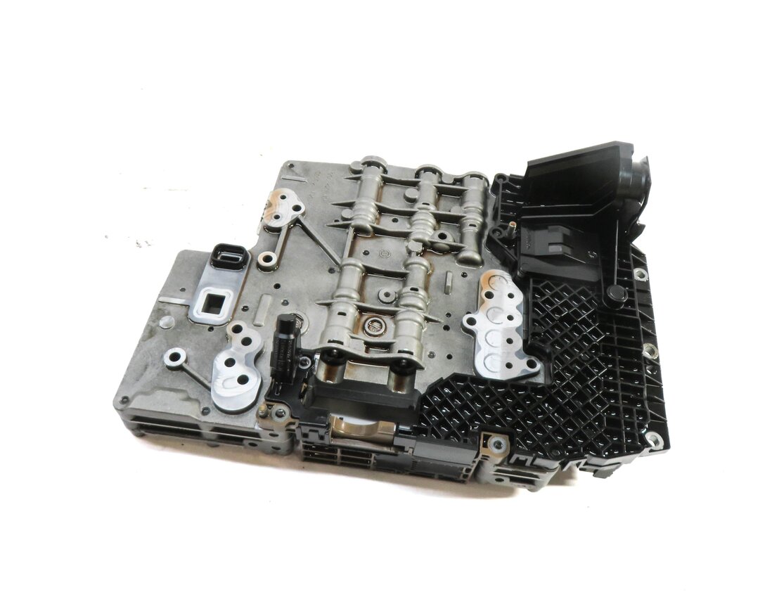 09-10 AUDI Q7 (4L) 3.6L (BHK VR6) 6 SPEED AUTOMATIC MCE TRANSMISSION VALVE BODY
