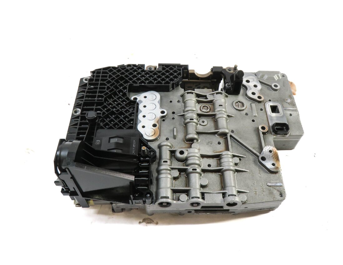 Thumbnail 4: 09-10 AUDI Q7 (4L) 3.6L (BHK VR6) 6 SPEED AUTOMATIC MCE TRANSMISSION VALVE BODY