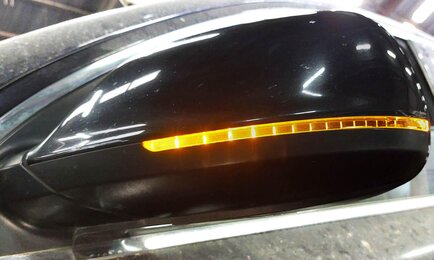 Thumbnail 2: 10-12 AUDI Q7 4L LEFT P-FOLD AUTODIM MEMORY DOOR MIRROR (ORCA BLACK METALLIC 2T)