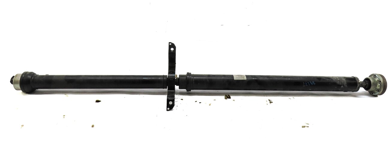 Thumbnail 4: 12-17 AUDI A6 A7 (C7 4G8) 2.0L / 3.0L REAR DRIVESHAFT DRIVELINE DRIVE LINE SHAFT