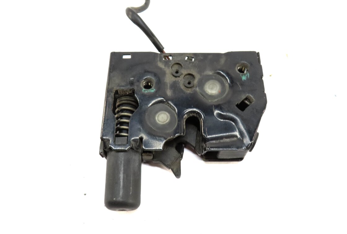 Thumbnail 4: 2013 AUDI A6 (C7) RIGHT FRONT PASSENGER LOWER HOOD LOCK LATCH