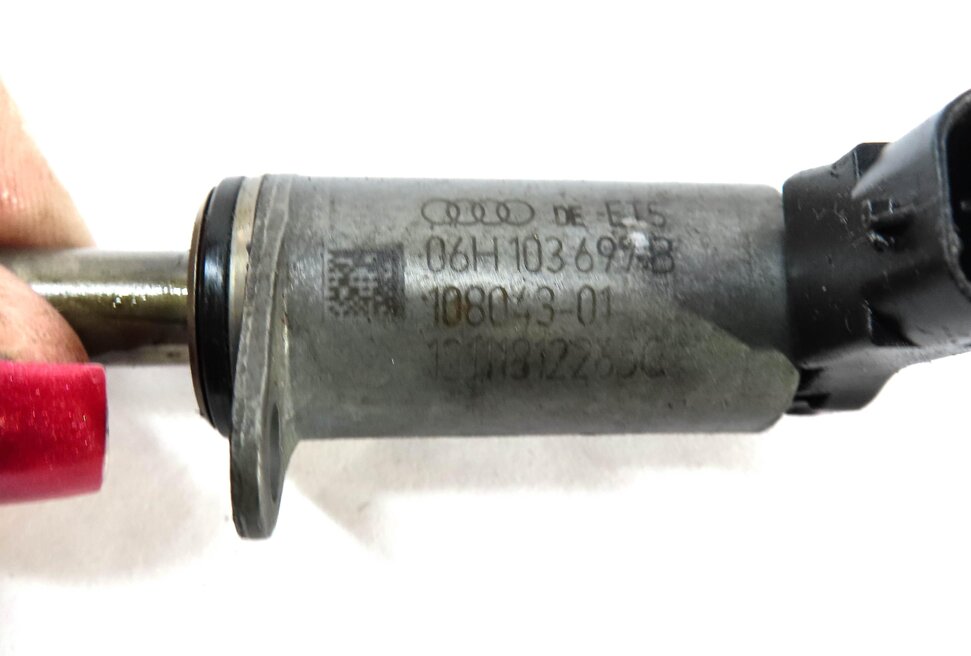 Thumbnail 4: 2013 AUDI A6 (C7) 2.0L CAEB TURBO ENGINE CAMSHAFT VALVE SOLENOID SET-8