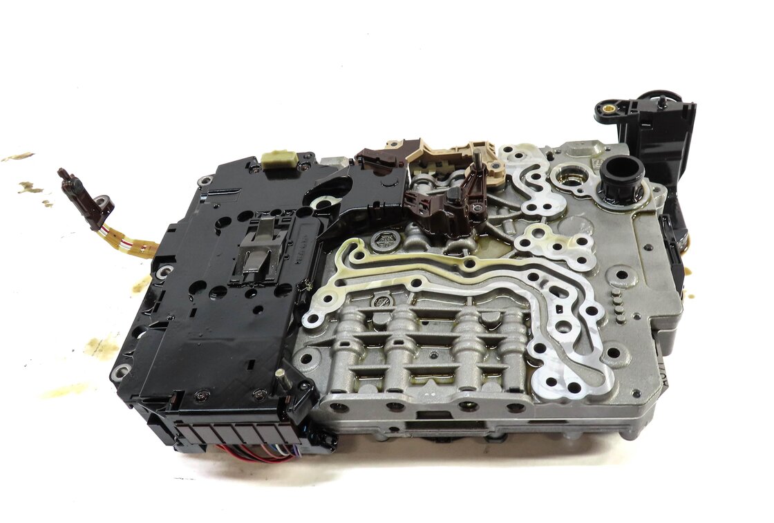 Thumbnail 2: 2013-2015 AUDI A6 (C7) 2.0L AWD QUATTRO - A/T AUTOMATIC TRANSMISSION VALVE BODY