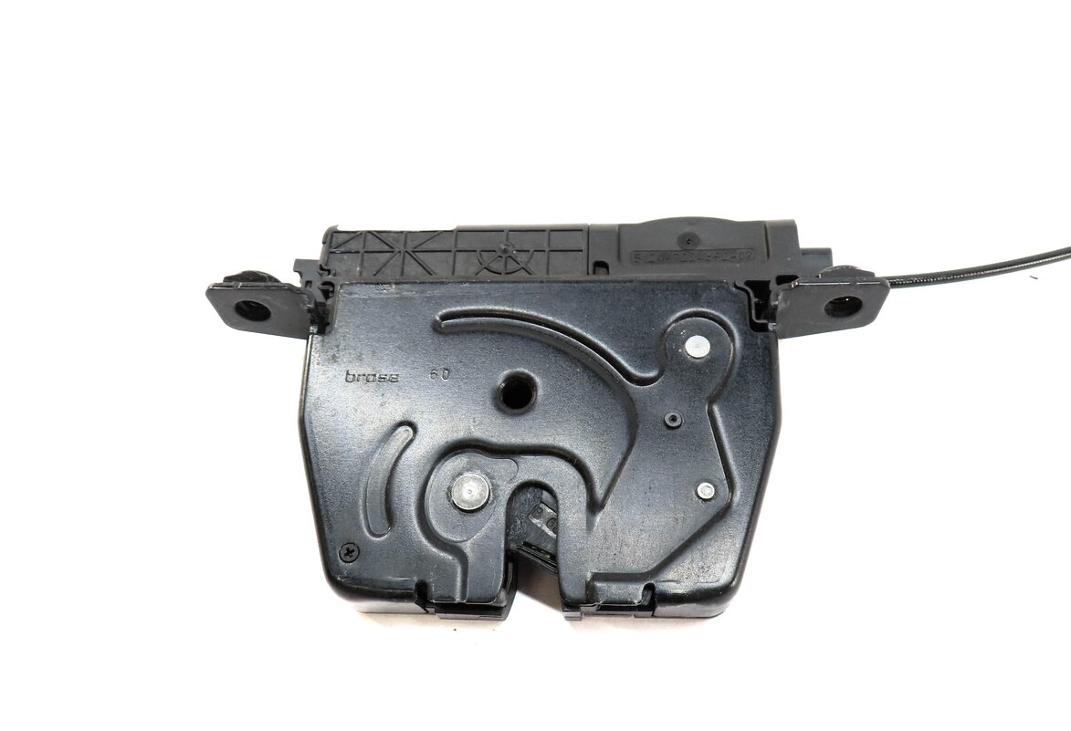 Thumbnail 4: 2016 BMW 328i (F30) REAR TRUNK LOCK LATCH ACTUATOR