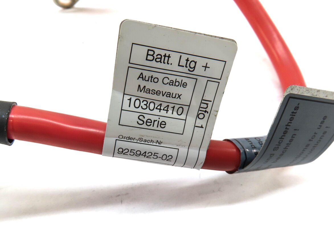 Thumbnail 4: 2016 BMW 328i (F30) POSITIVE BATTERY CABLE TERMINAL SRS
