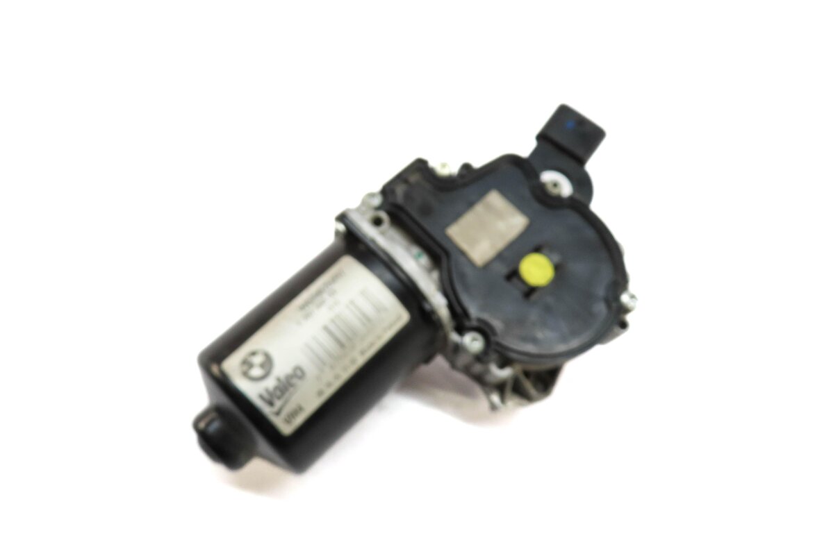 2012-2019 BMW 3 / 4 SERIES (F30 F31 F32 F33 F34) FRONT WINDSHIELD WIPER MOTOR