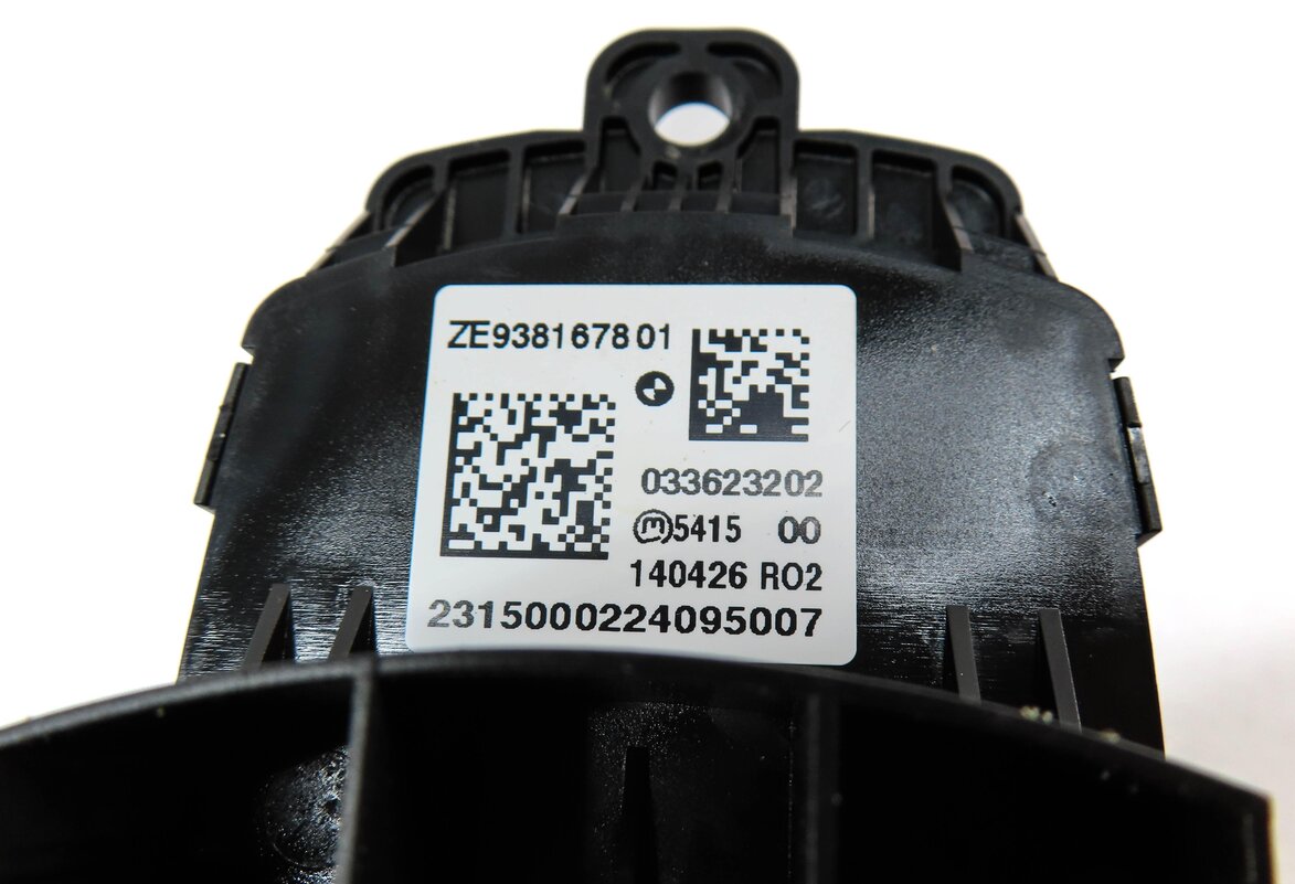 Thumbnail 6: 2013-2020 BMW 2 3 4 SERIES (F22 F30 F31 F32 F33 F34) iDRIVE MEDIA CONTROL SWITCH