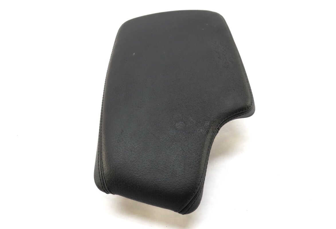 Thumbnail 3: 12-19 BMW 330i 335i 428i 435i (F30 F32) FRONT CENTER CONSOLE ARM REST (BLACK)