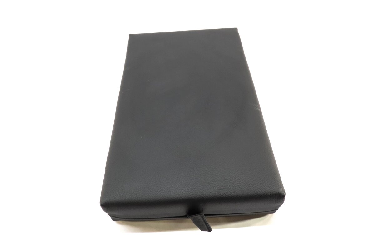Thumbnail 3: 2016 BMW 328i (F30) REAR SEAT CENTER CONSOLE ARMREST CUP HOLDER (BLACK LEATHER)