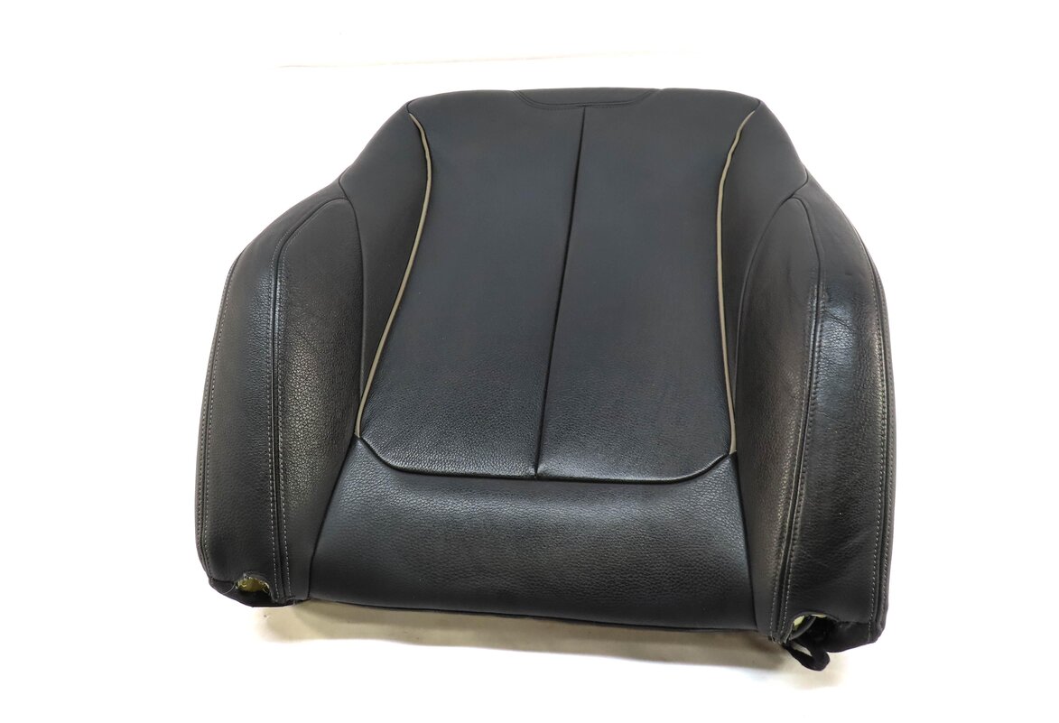 Thumbnail 2: 2016 BMW 328i (F30) LEFT DRIVER UPPER TOP SPORT SEAT CUSHION (BLACK LEATHER)