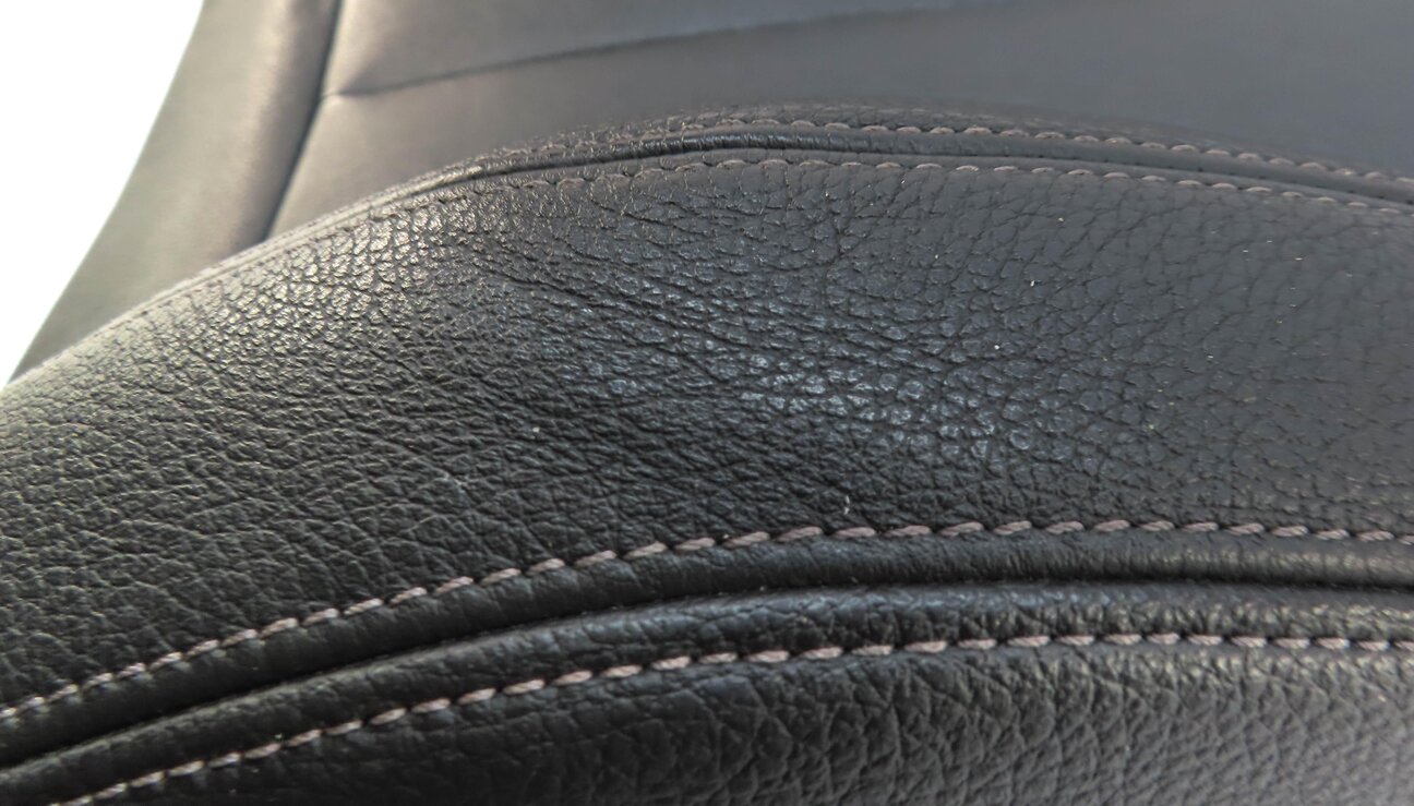 Thumbnail 7: 2016 BMW 328i (F30) RIGHT PASSENGER UPPER TOP SPORT SEAT CUSHION (BLACK LEATHER)