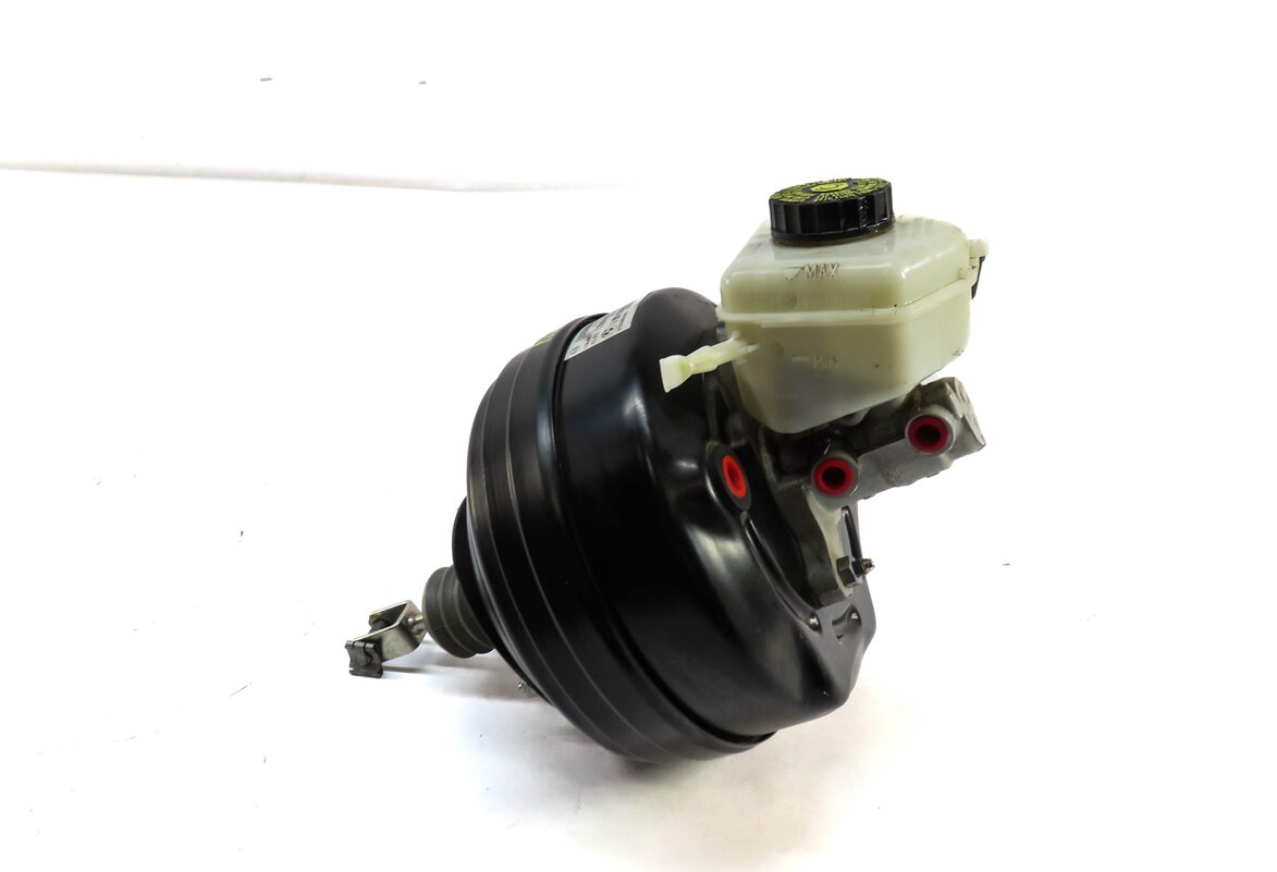 Thumbnail 3: 2016 BMW 328i (F30) POWER BRAKE BOOSTER w/ MASTER CYLINDER & RESERVOIR