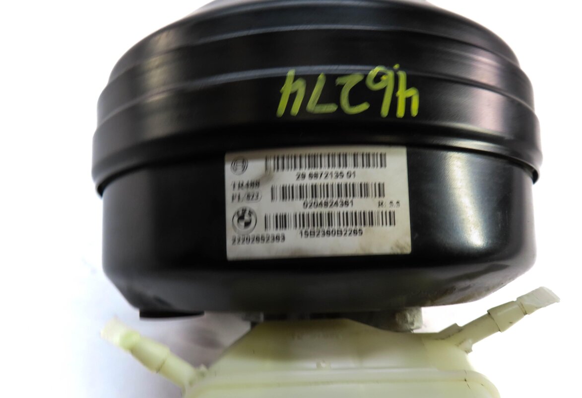 Thumbnail 5: 2016 BMW 328i (F30) POWER BRAKE BOOSTER w/ MASTER CYLINDER & RESERVOIR