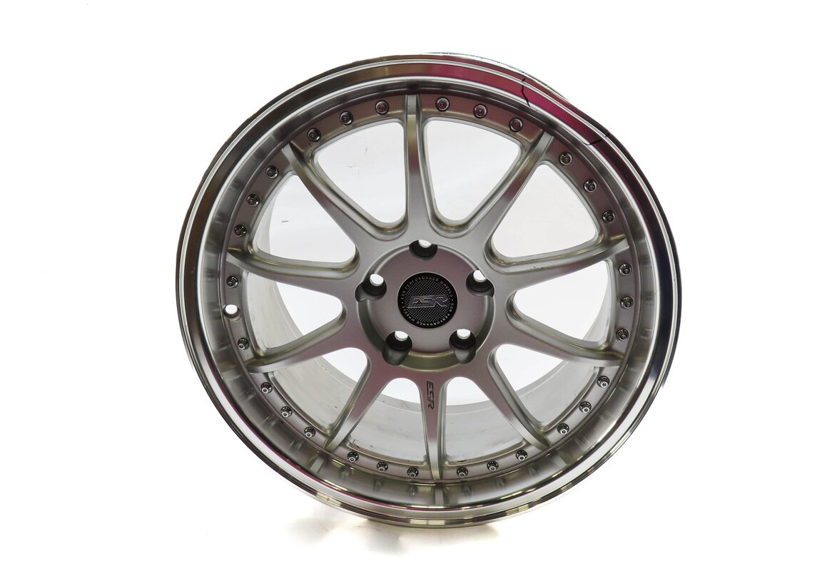 Thumbnail 2: ESR CS12 18x8.5 5x120 HYPER SILVER 30mm MACHINED LIP ALUMINUM WHEEL RIM