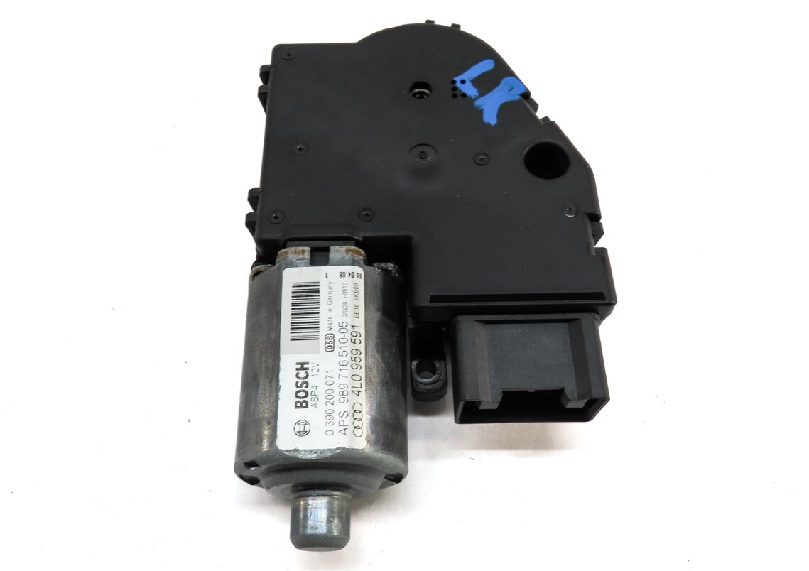 Thumbnail 2: 2007-2014 AUDI Q7 (4L) PANORAMIC SUNROOF MOTOR SUN ROOF MOTOR / SUNSHADE MOTOR