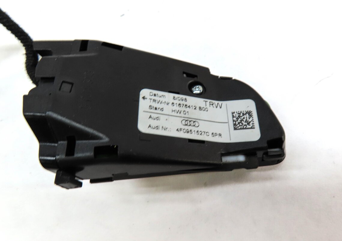 Thumbnail 8: 2008 AUDI Q7 (4L) LEFT & RIGHT STEERING WHEEL RADIO PHONE SWITCH BUTTON SET-2