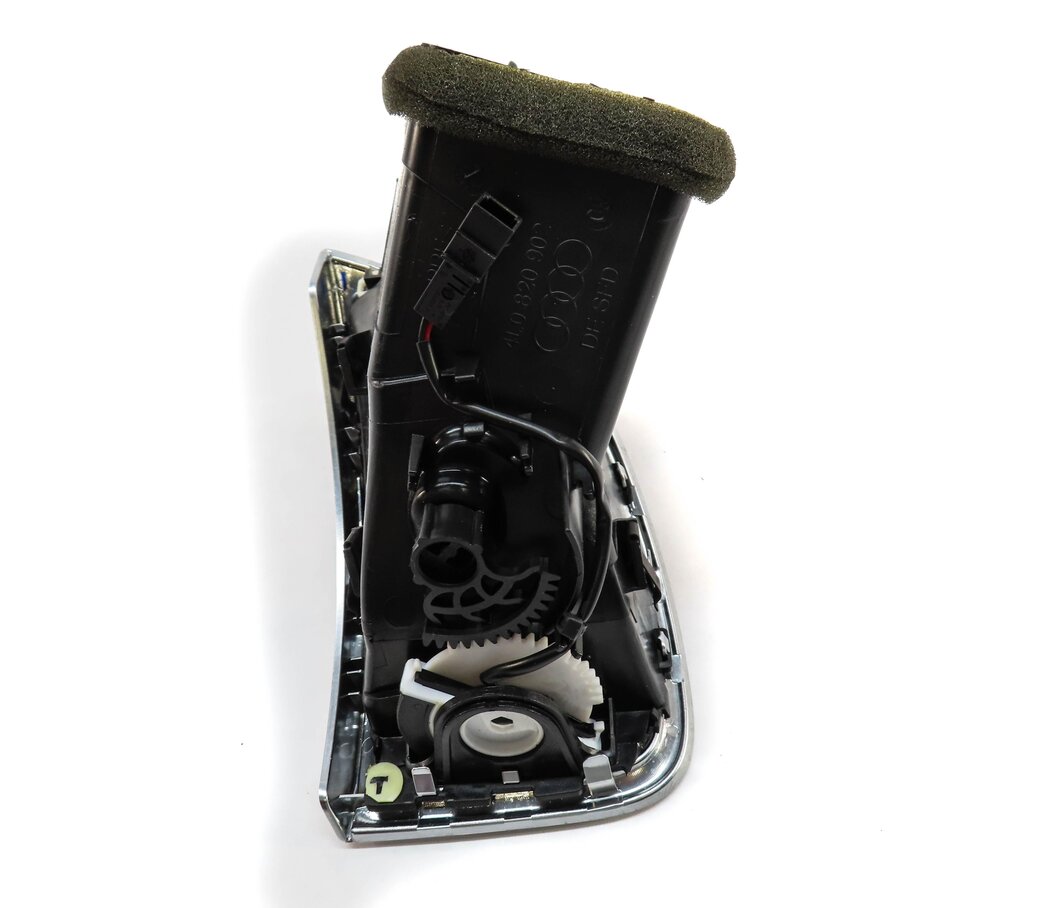 Thumbnail 4: 2008 AUDI Q7 (4L) FRONT RIGHT PASSENGER DASH HEATER A/C AIR VENT