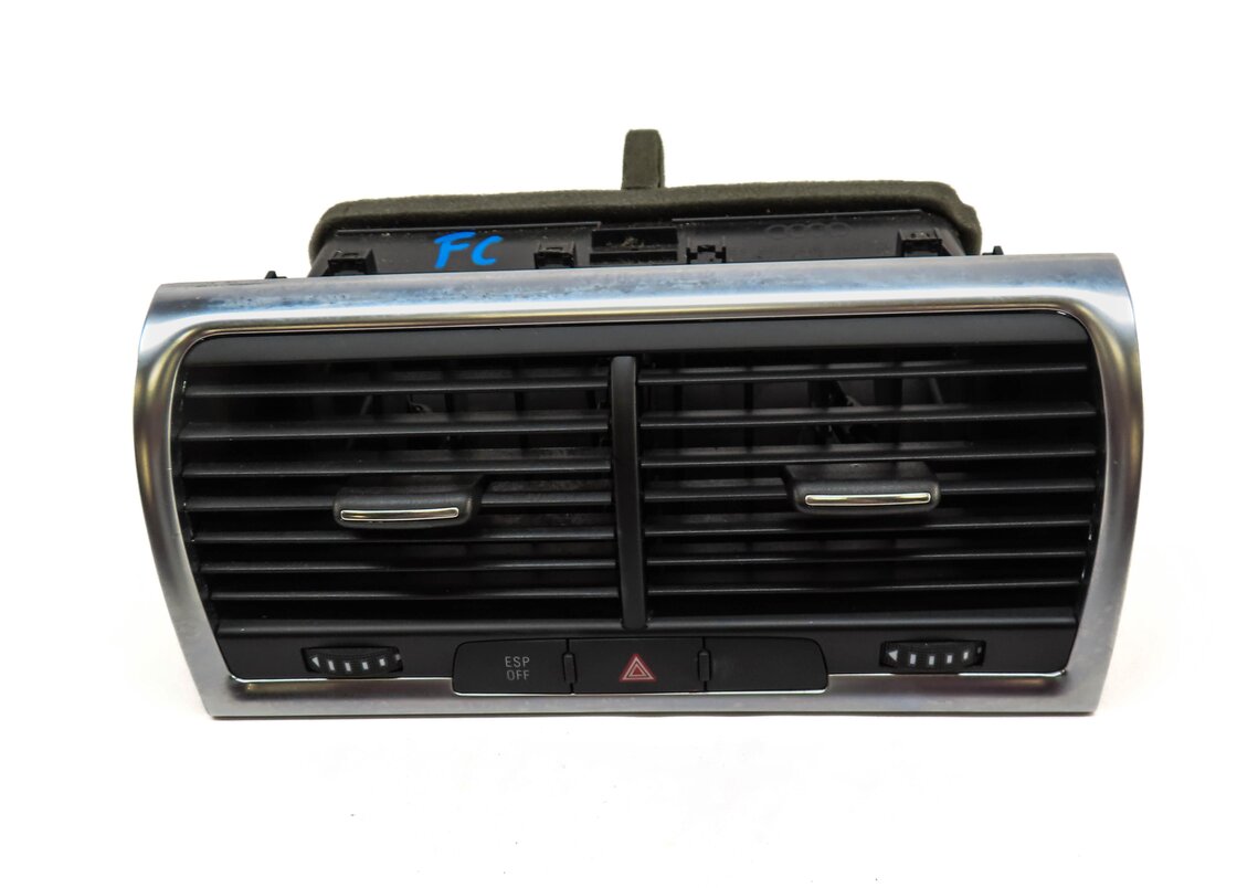 Thumbnail 2: 2008 AUDI Q7 (4L) FRONT CENTER DASH HEATER A/C AIR VENT w/ HAZARD & ESP SWITCH