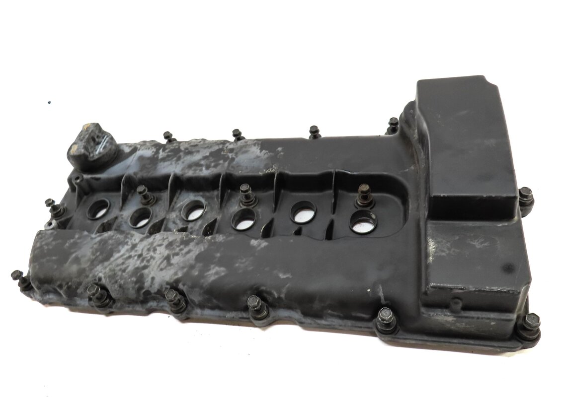 Thumbnail 3: 2006-2018 VW PASSAT TOUAREG / AUDI Q7 (4L) 3.6L VR6 ENGINE VALVE COVER
