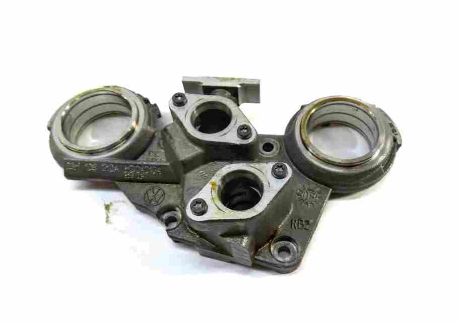 Thumbnail 2: 2007-2012 VW CC PASSAT TOUAREG AUDI Q7 (4L) 3.6L ENGINE VVT TIMING CASE COVER