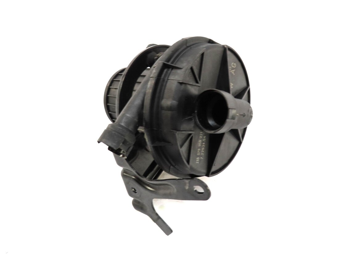 Thumbnail 2: 2012 AUDI A6 (C7) 3.0L CGXB SUPERCHARGED ENGINE SECONDARY AIR INJECTION PUMP