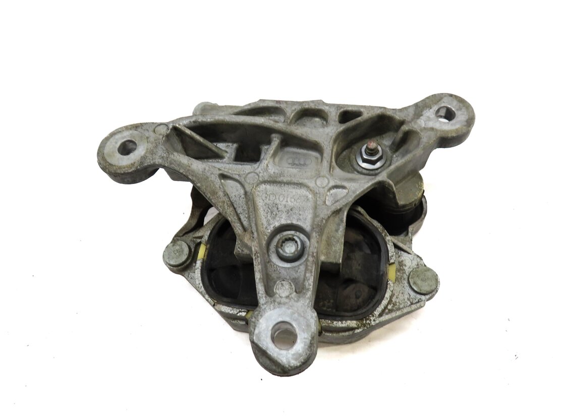 Thumbnail 2: 2012 AUDI A6 (C7) 3.0L CGXB SUPERCHARGED ENGINE TRANSMISSION MOUNT BRACKET