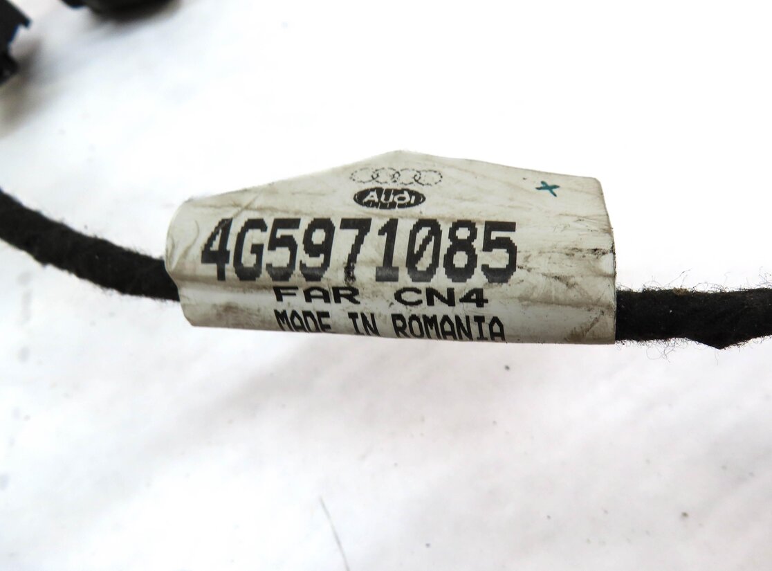 Thumbnail 3: 2012 AUDI A6 (C7) REAR PDC PARK DISTANCE SENSOR SET w/ HARNESS (BLACK)