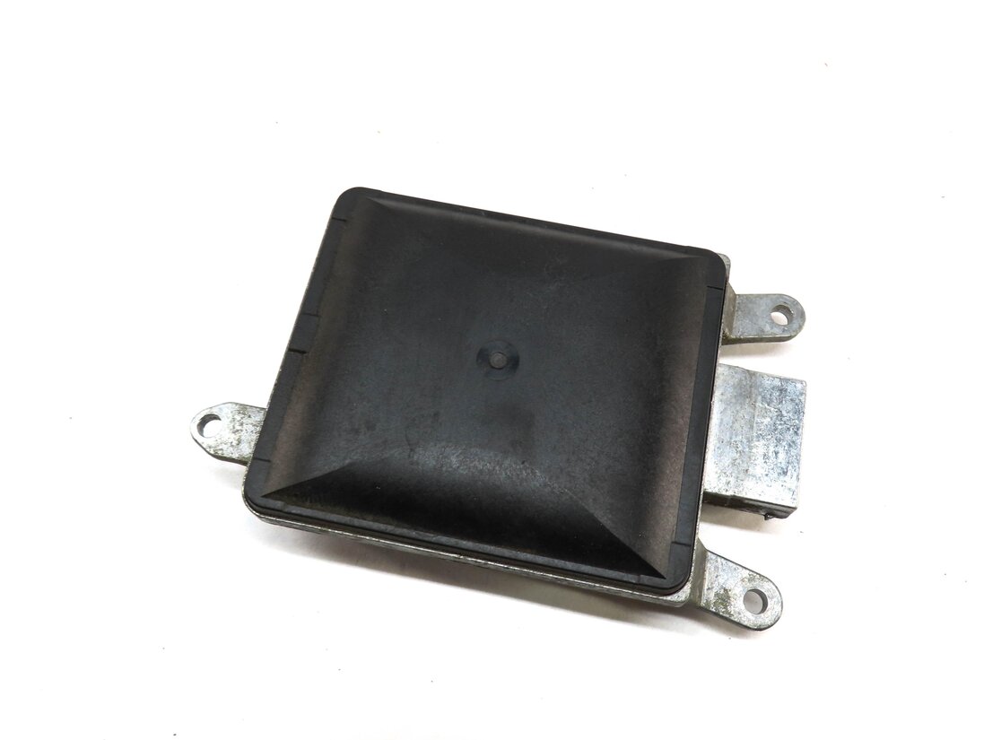 Thumbnail 1: 2012-2015 AUDI A6 S6 (C7) LEFT DRIVER REAR BLIND SPOT ALERT MODULE (SLAVE)